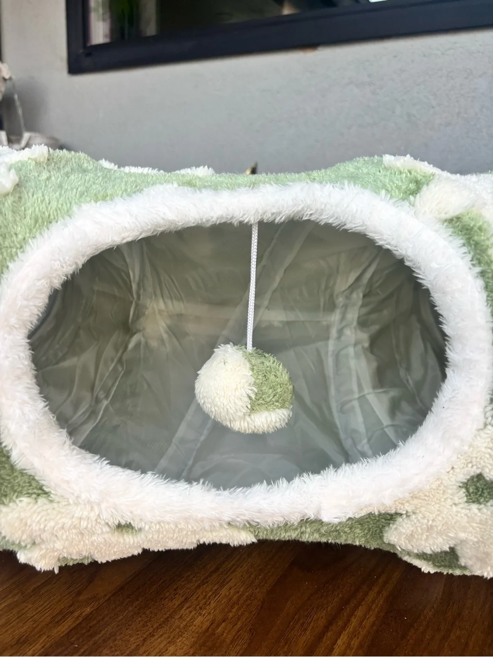 Green & White Floral Plush CAT Tunnel Bed